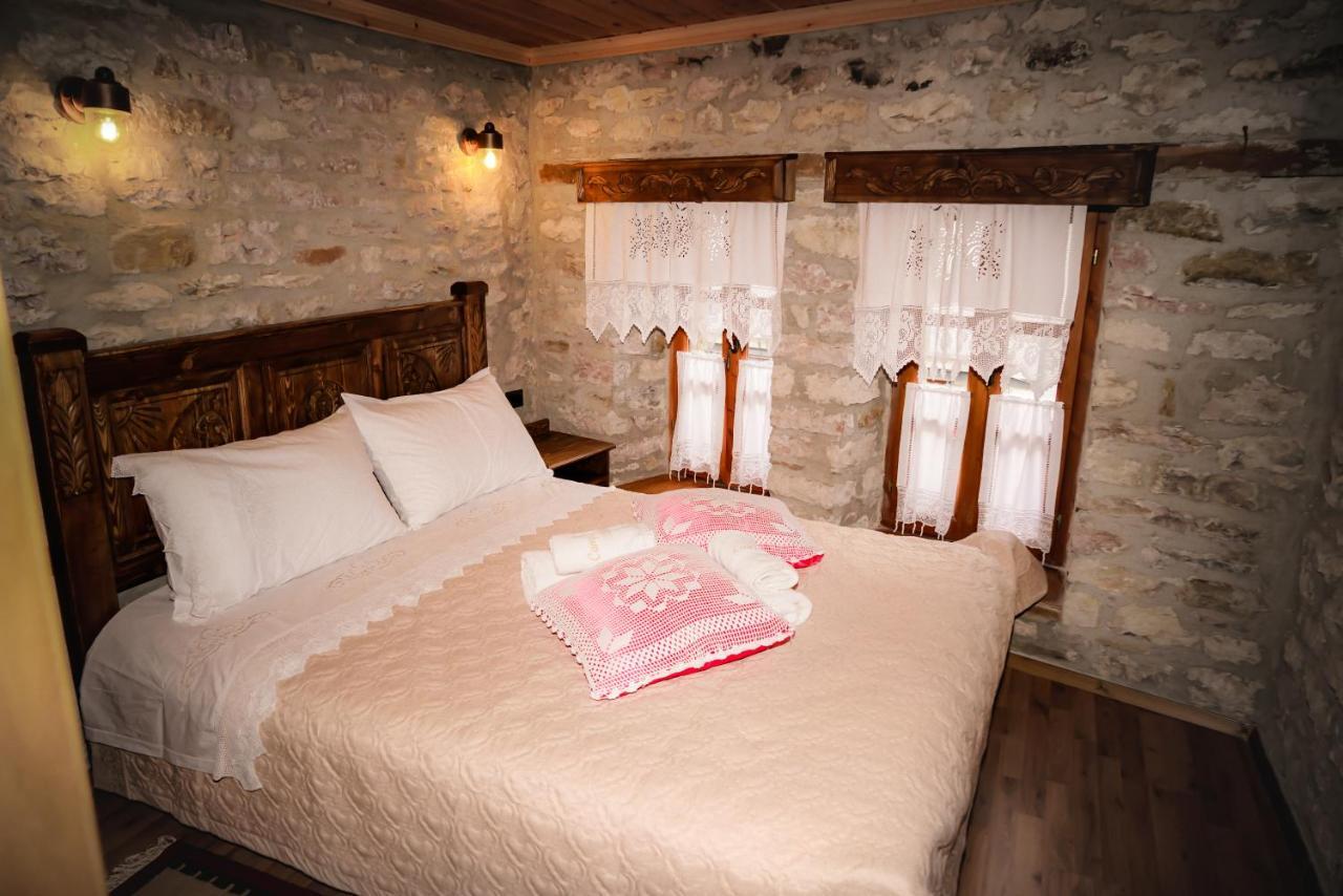 Medieval Rooms Gjirokaster Luaran gambar