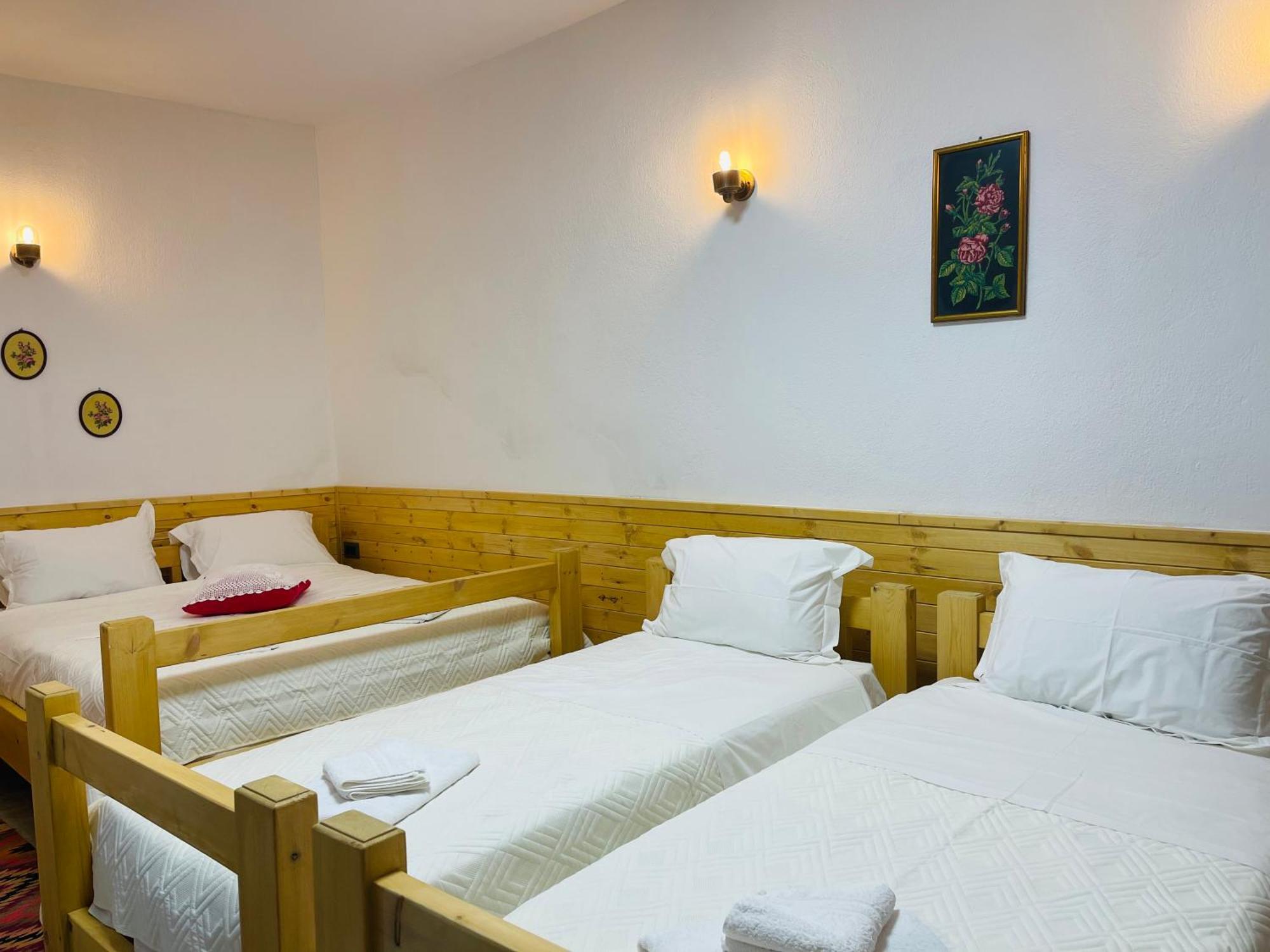 Medieval Rooms Gjirokaster Luaran gambar